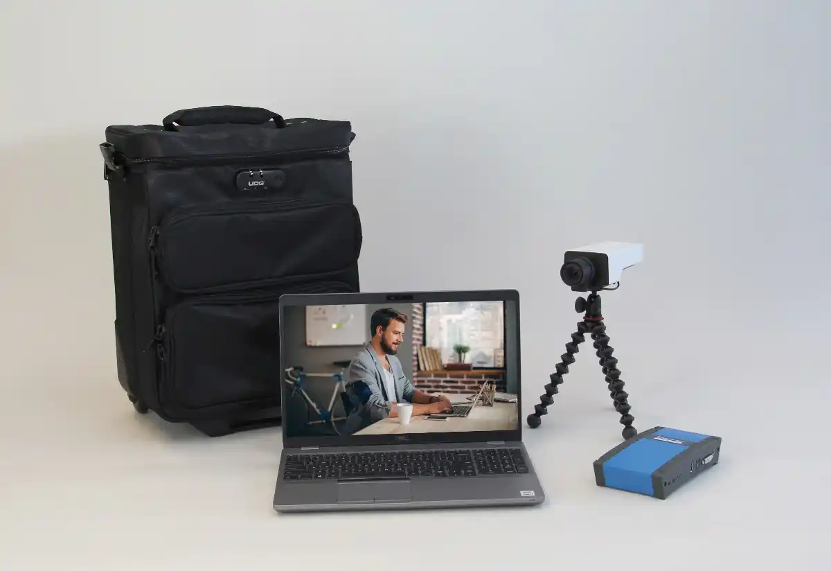 Portable observation lab